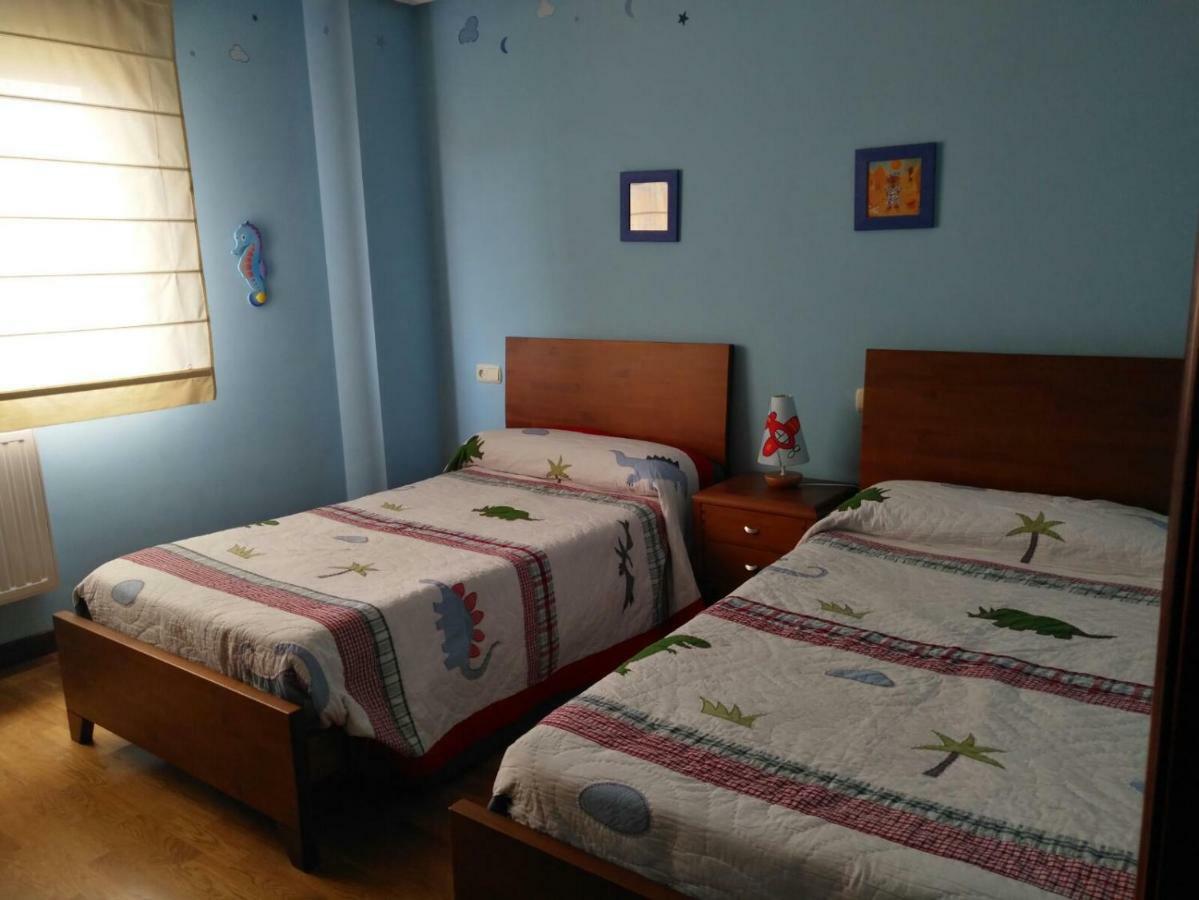 Piso Velazquez Apartment กิฮอน ภายนอก รูปภาพ