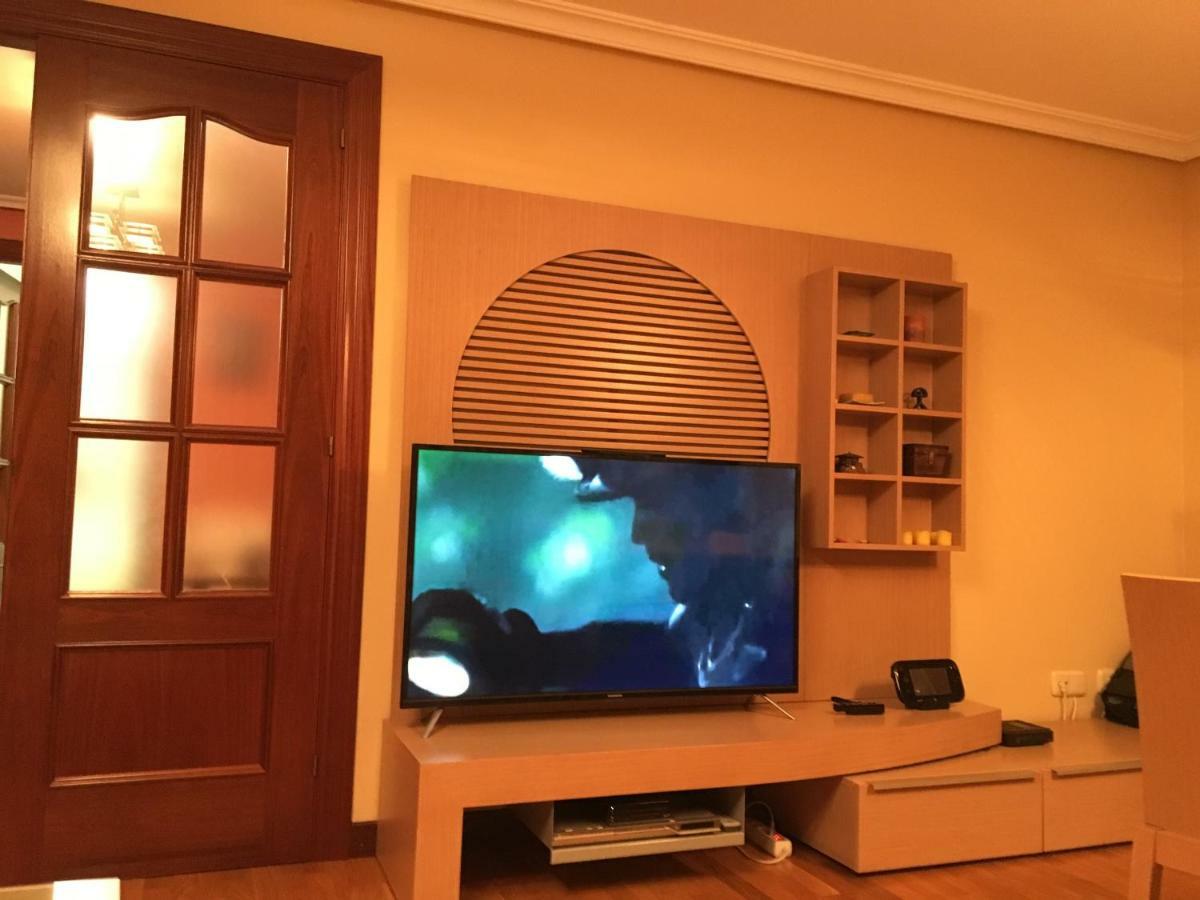 Piso Velazquez Apartment กิฮอน ภายนอก รูปภาพ